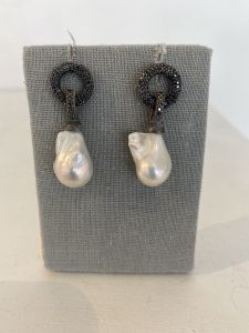 Pearl Earrings | $36.00 | GB3001